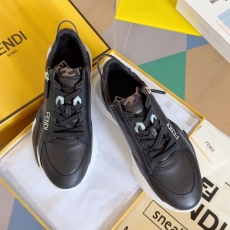 Fendi Low Shoes